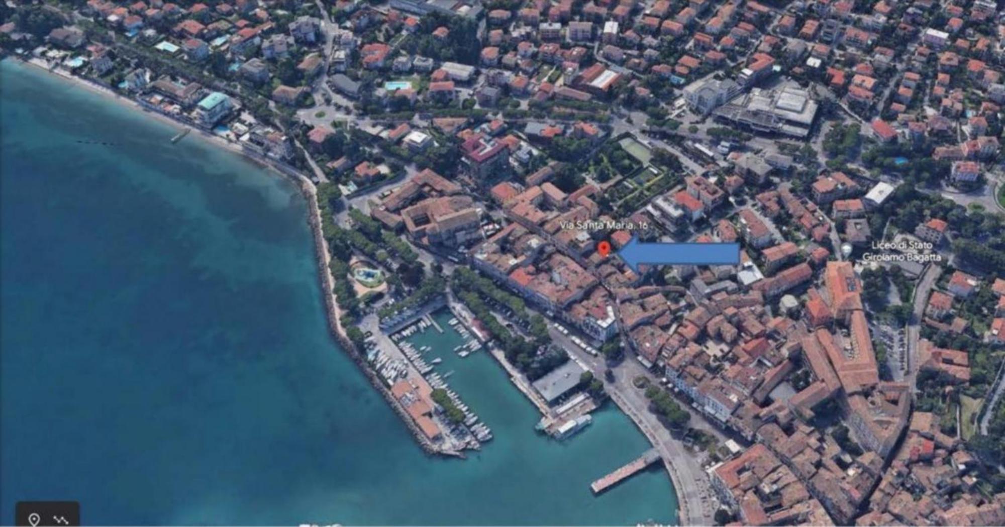 Desenzanoloft Green Lake Court Apartment Desenzano del Garda Exterior photo